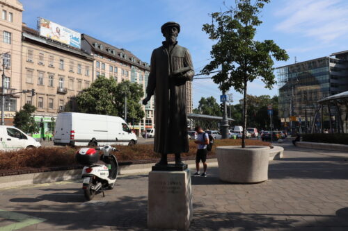 ジャン・カルヴァンの銅像